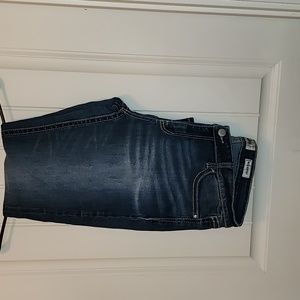 Buckle, daytrip jeans